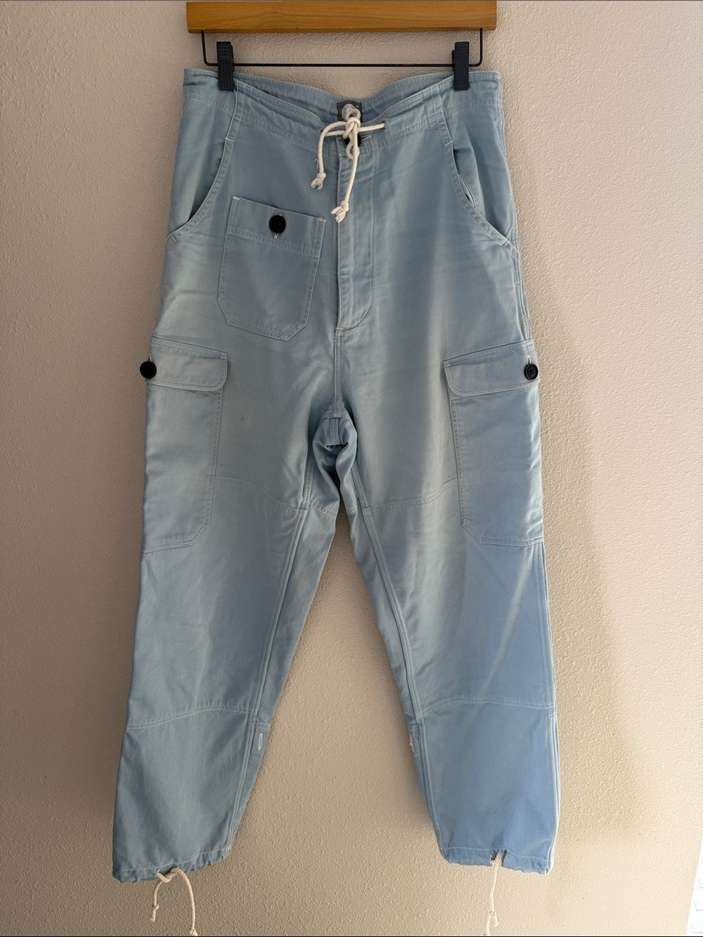 18 east - PLAZA TECH CARGO PANT - Baby blue 100% Cotton - size Medium